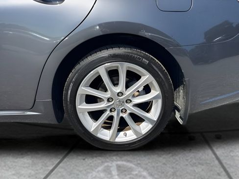 Used 2014 Toyota Avalon Limited FWD image 24