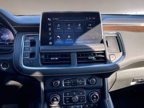 Certified 2024 Chevrolet Tahoe Premier AWD/4WD image 4