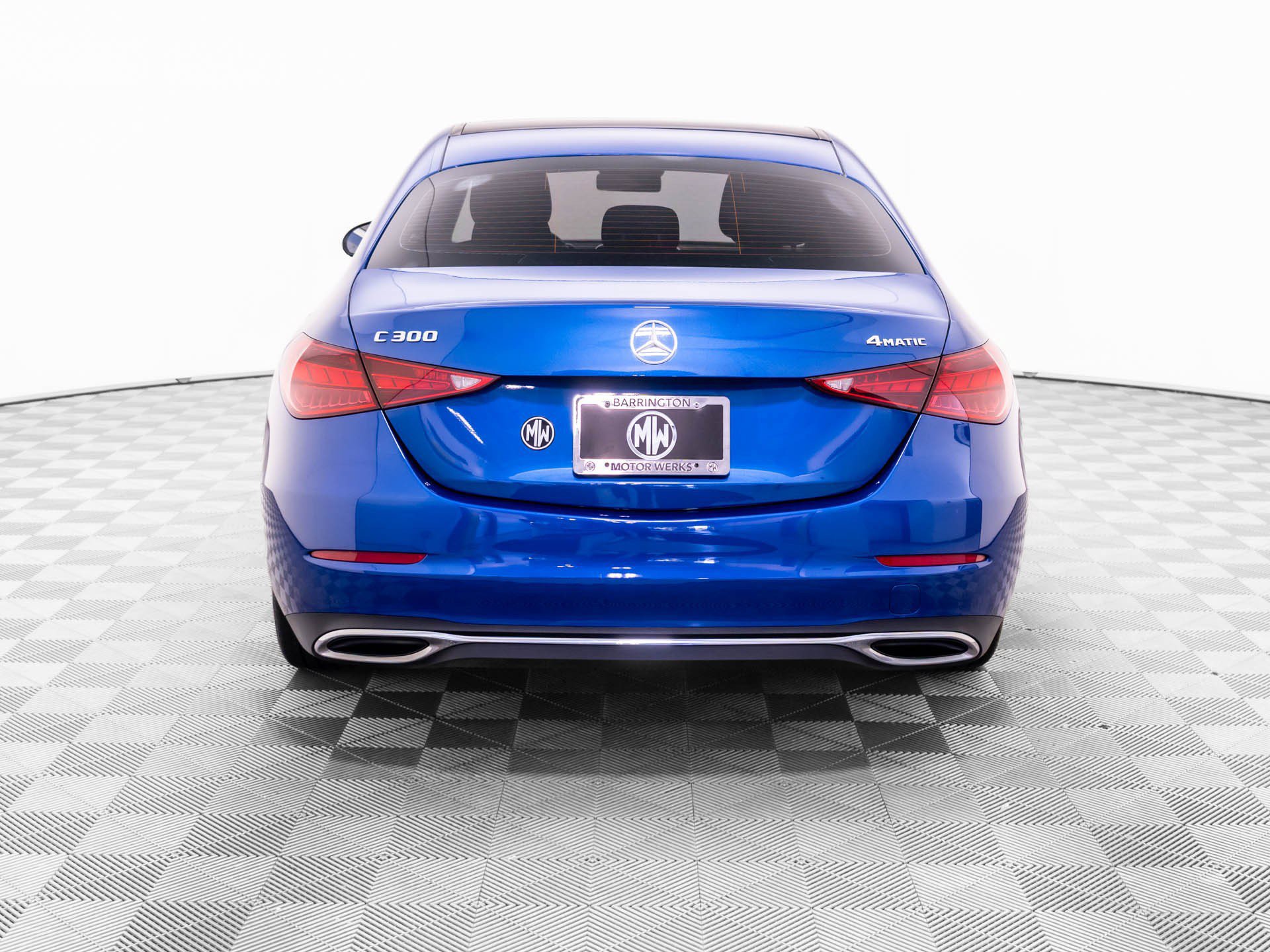 Used 2023 Mercedes-Benz C 300 4MATIC Sedan image 4