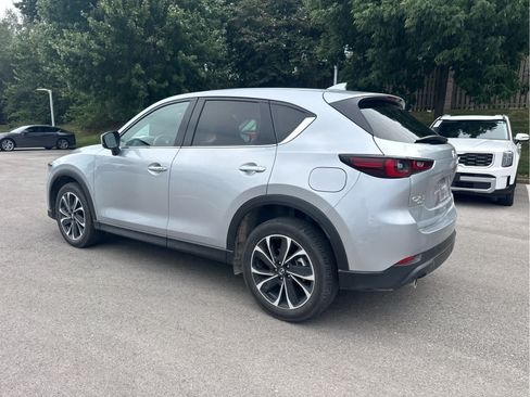 Used 2022 MAZDA CX-5 AWD 2.5 S w/ Premium Package image 3