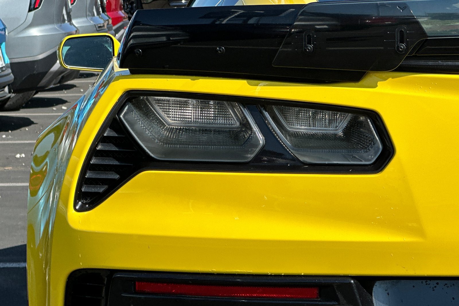 Used 2018 Chevrolet Corvette Z06 RWD image 46