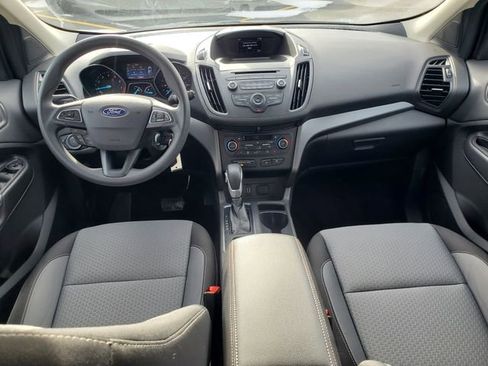 Used 2018 Ford Escape SE image 12