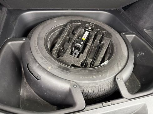Used 2020 Jeep Grand Cherokee Laredo RWD image 8