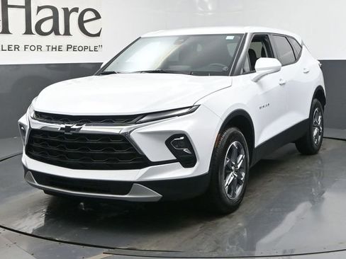New 2025 Chevrolet Blazer LT w/ LPO, Floor Liner Package image 7