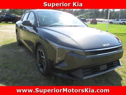 New 2025 Kia K4 EX
