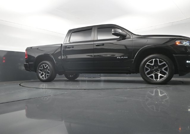 Used 2025 RAM 1500 Laramie w/ Sport Appearance Package AWD/4WD image 39
