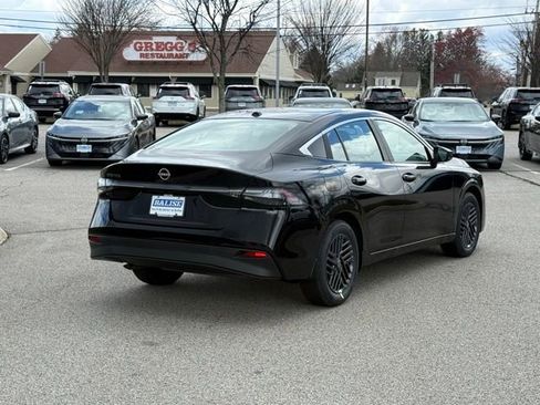 New 2026 Nissan Sentra SV w/ SV Convenience Package FWD image 5