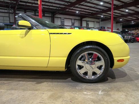 Used 2002 Ford Thunderbird RWD image 11