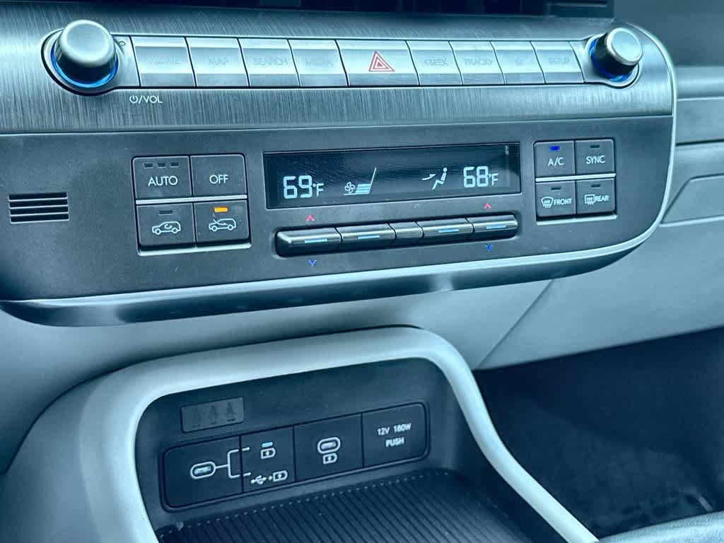 Used 2024 Hyundai Kona SEL FWD image 20