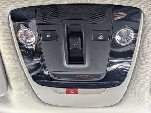 Certified 2025 Kia Sportage SX FWD image 27