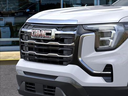 New 2026 GMC Terrain Elevation w/ LPO, Floor Liner Package image 13