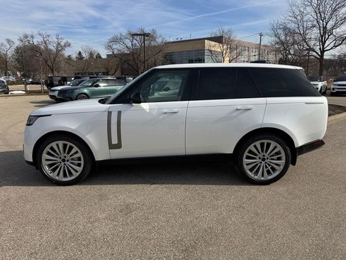 New 2026 Land Rover Range Rover SE AWD/4WD image 2