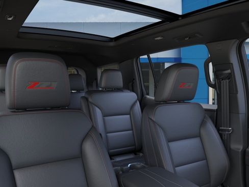 New 2026 Chevrolet Traverse Z71 AWD/4WD image 25
