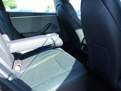 Used 2025 Tesla Model 3 Long Range RWD image 35