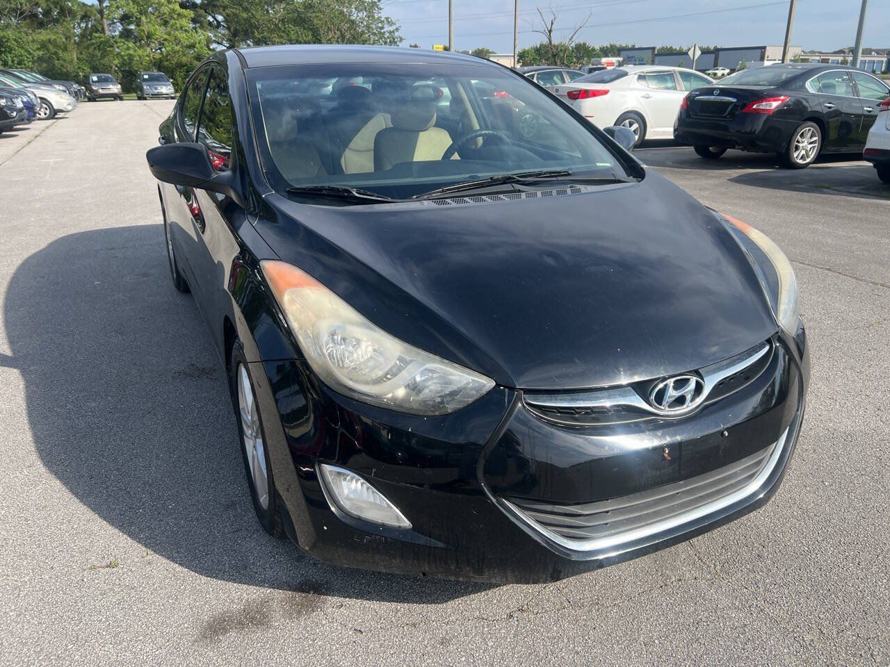 Used 2013 Hyundai Elantra GLS w/ Preferred Pkg FWD image 4