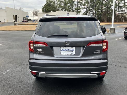 Certified 2022 Honda Pilot Elite image 9