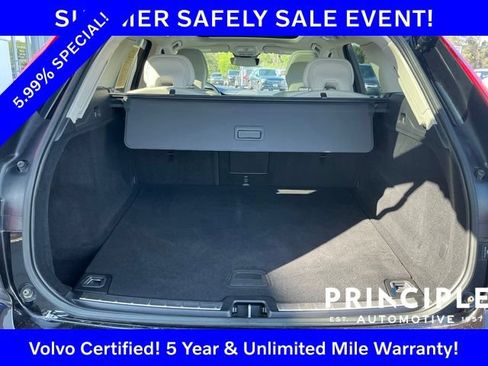 Certified 2023 Volvo XC60 B5 Plus FWD image 15