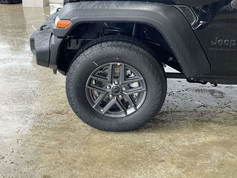 New 2026 Jeep Wrangler Unlimited Sport AWD/4WD image 10