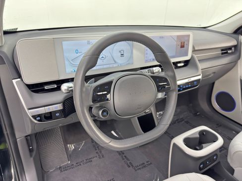 Used 2023 Hyundai Ioniq 5 SEL image 12