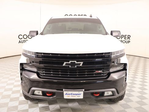 Used 2019 Chevrolet Silverado 1500 LT Trail Boss w/ Convenience Package AWD/4WD image 9