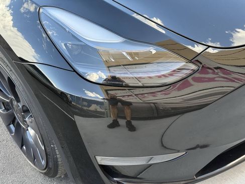Used 2024 Tesla Model Y Performance AWD/4WD image 29