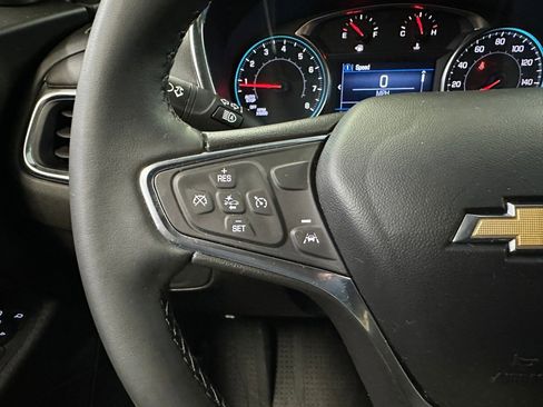 Certified 2024 Chevrolet Equinox LT w/ LPO, Floor Liner Package image 8