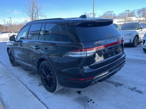 Used 2025 Lincoln Aviator Reserve w/ Equipment Group 201A image 6