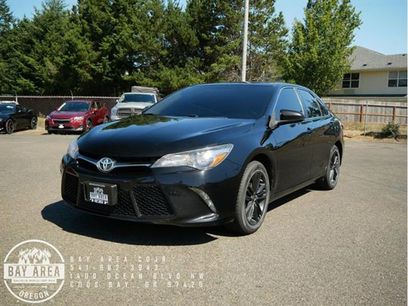 Used 2017 Toyota Camry SE