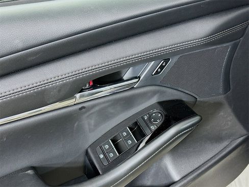 New 2025 MAZDA MAZDA3 s image 21