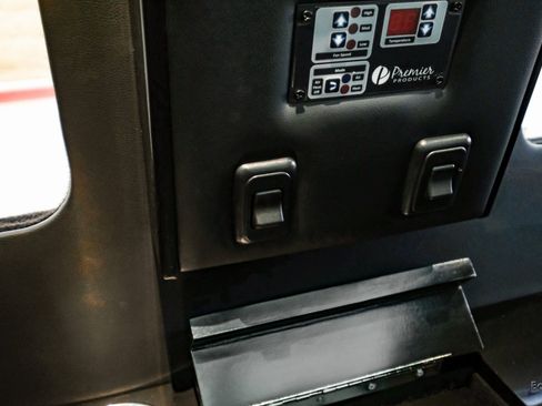 Used 2023 Mercedes-Benz Sprinter 3500 w/ Parking Package image 96