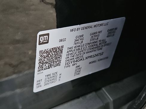 Used 2023 Cadillac Escalade Sport Platinum w/ LPO, ONYX Package image 28