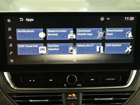 Used 2023 Nissan Altima 2.5 SV w/ SV Premium Package FWD image 11