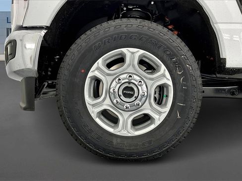 New 2026 Ford F350 XLT image 13