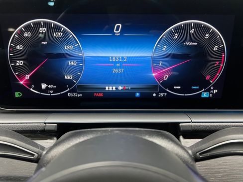 Used 2025 Mercedes-Benz GLE 450 4MATIC image 32