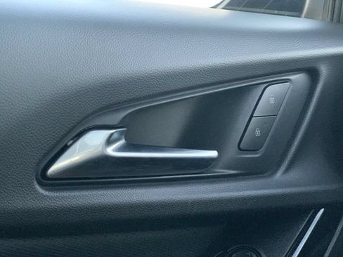 Certified 2026 Chevrolet Equinox LT FWD image 16