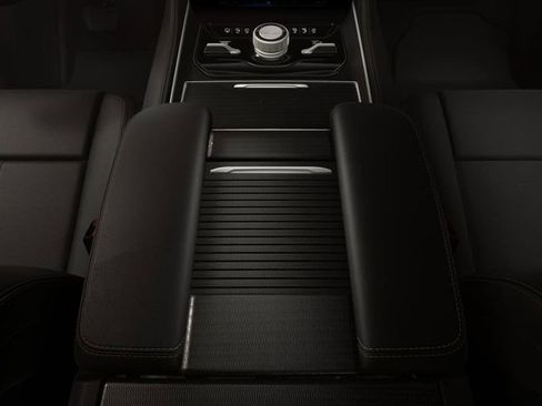 New 2026 Jeep Grand Wagoneer Summit AWD/4WD image 4