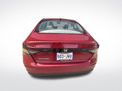 Used 2025 Honda Accord SE image 4