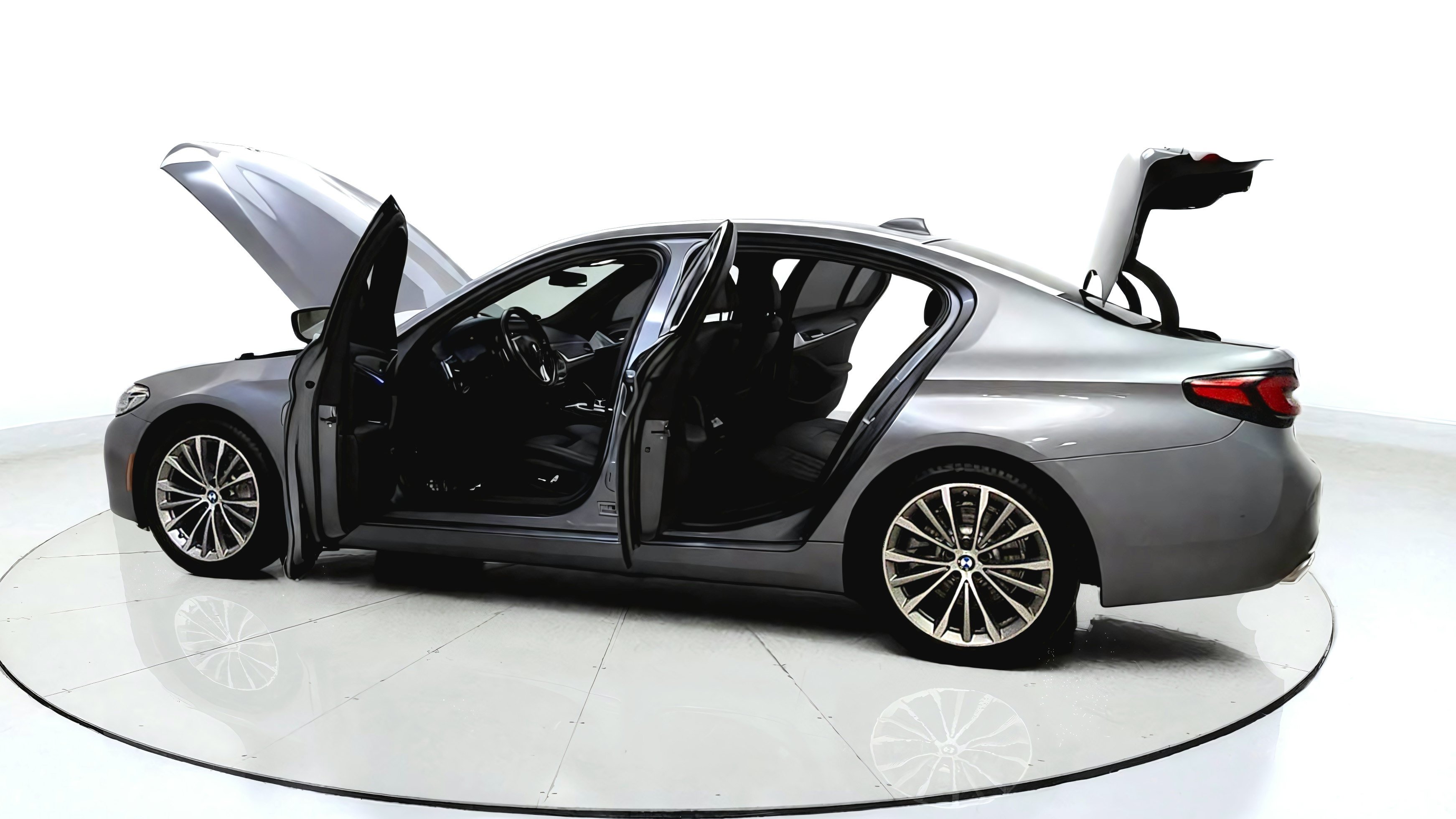 Used 2021 BMW 530e xDrive AWD/4WD image 12