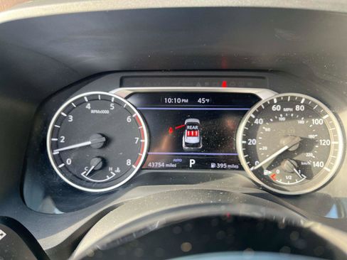 Certified 2023 Nissan Rogue SV w/ SV Premium Package image 28