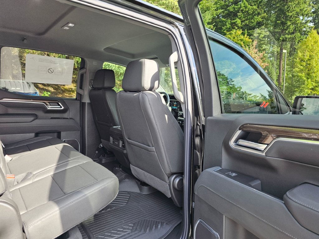 New 2026 Chevrolet Silverado 1500 LT w/ Z71 Off-Road Package AWD/4WD image 15