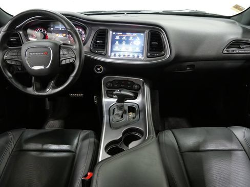 Used 2017 Dodge Challenger R/T Plus RWD image 11