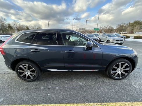 Certified 2021 Volvo XC60 T5 Inscription image 9