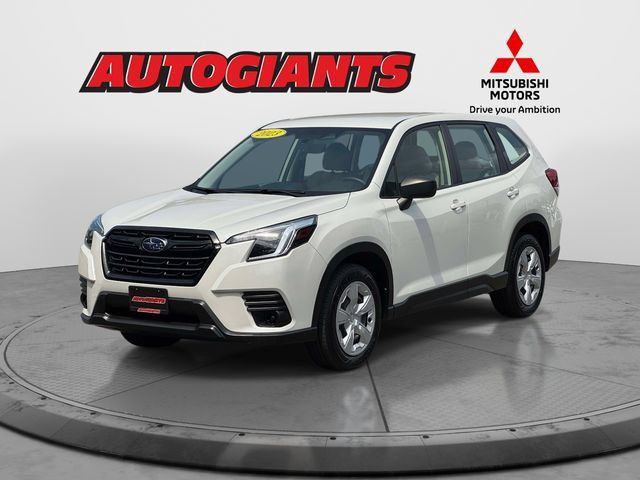 Used 2023 Subaru Forester AWD/4WD image 5