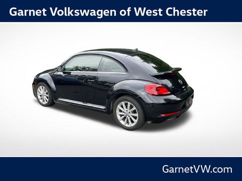 Used 2018 Volkswagen Beetle 2.0T SE FWD image 15