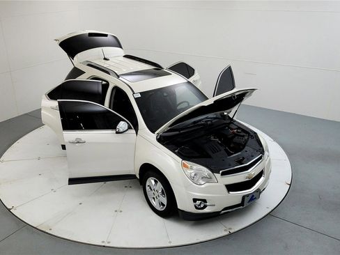 Used 2015 Chevrolet Equinox LTZ image 15