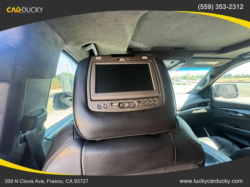 Used 2019 Cadillac Escalade Platinum w/ Escalade Sport Edition AWD/4WD image 21