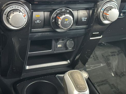 Certified 2023 Toyota 4Runner TRD Off-Road Premium w/ Off Road Premium Plus Package AWD/4WD image 20