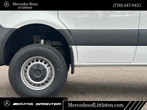 New 2025 Mercedes-Benz Sprinter 2500 image 10