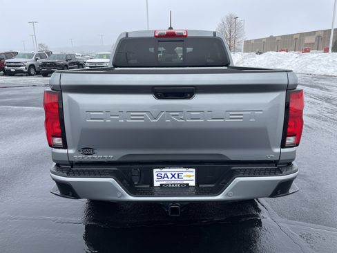 Used 2023 Chevrolet Colorado LT w/ LT Convenience Package III image 4
