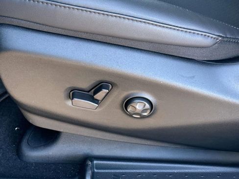 New 2026 Chrysler Pacifica Select image 22